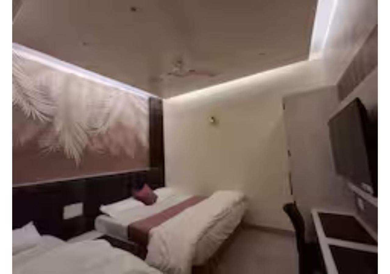 Raghav - Essence Of Kashi Hotel Varanasi