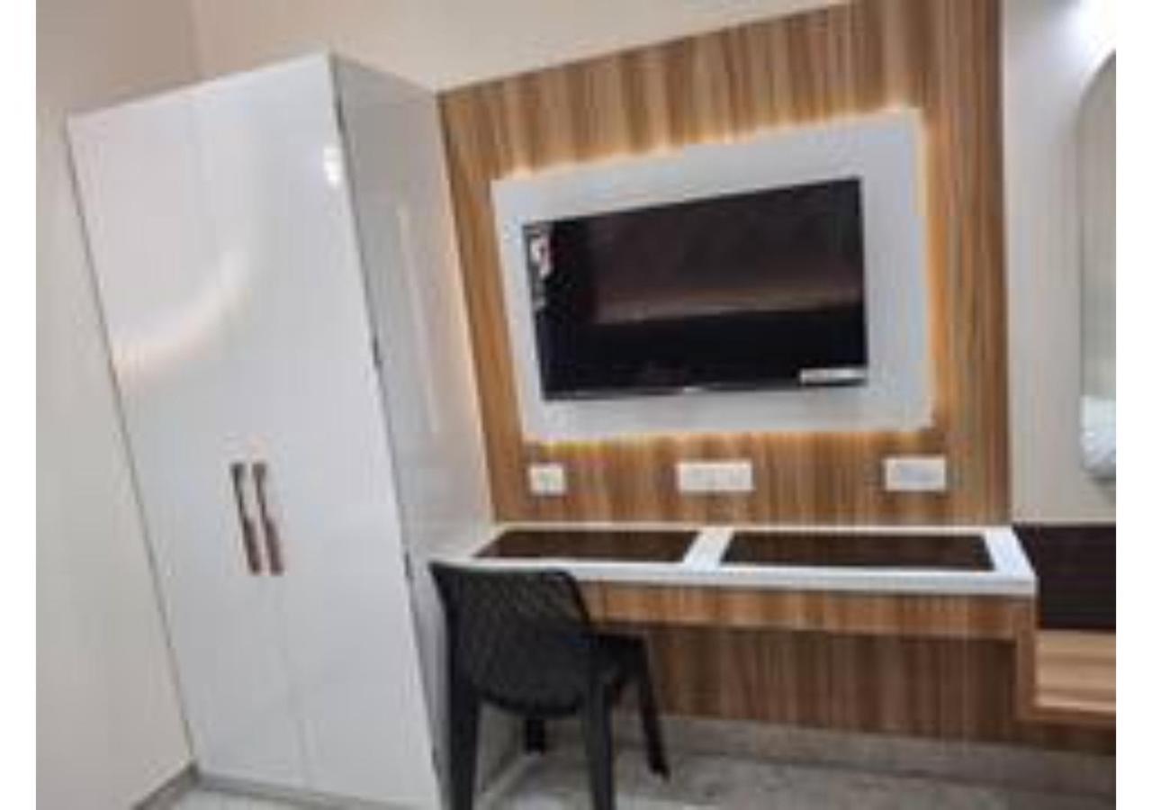 Hotel Raghav - Essence Of Kashi